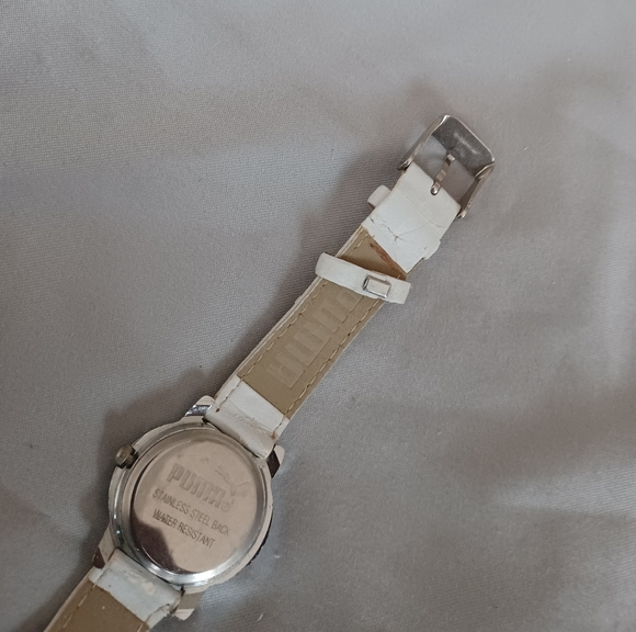 Puma white leather logo monogram band silver watch with black symbol timepiece - Picture 6 of 8